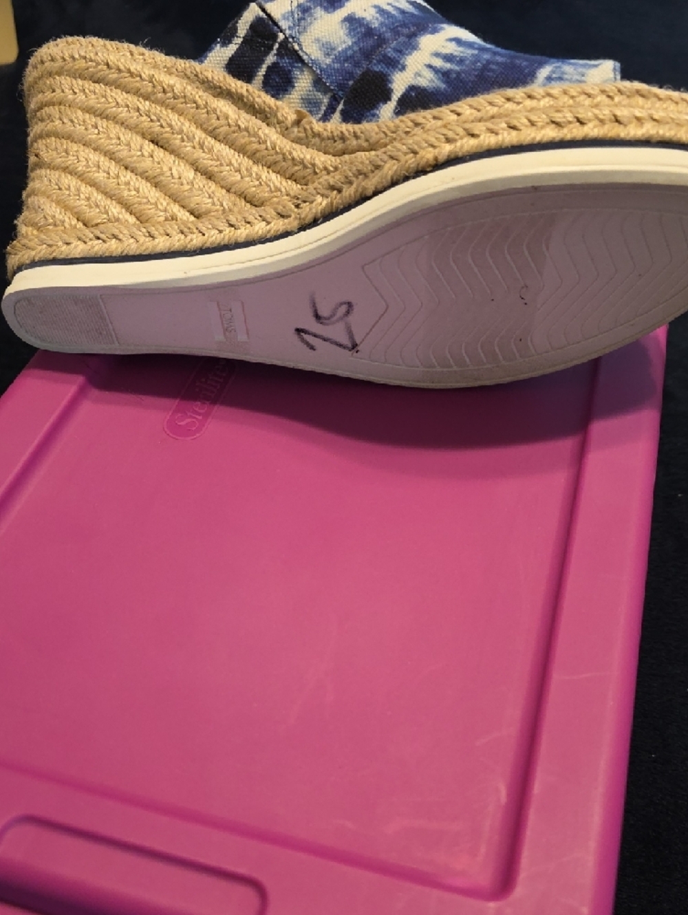 TOMS Blue and White Tie-Dye Espadrille Slide Wedge - Picture 3 of 5